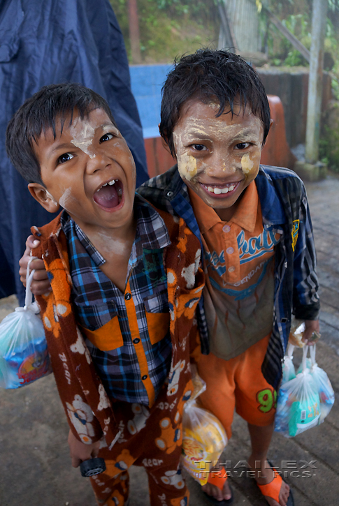 All Smiles, Kyaihtiyo (Myanmar)