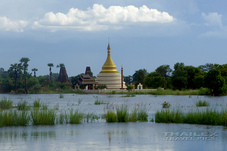 Zedi, Inwa (Myanmar)
